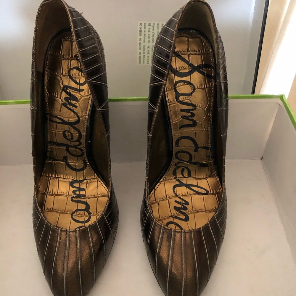 Sam Edelman bronze pumps
